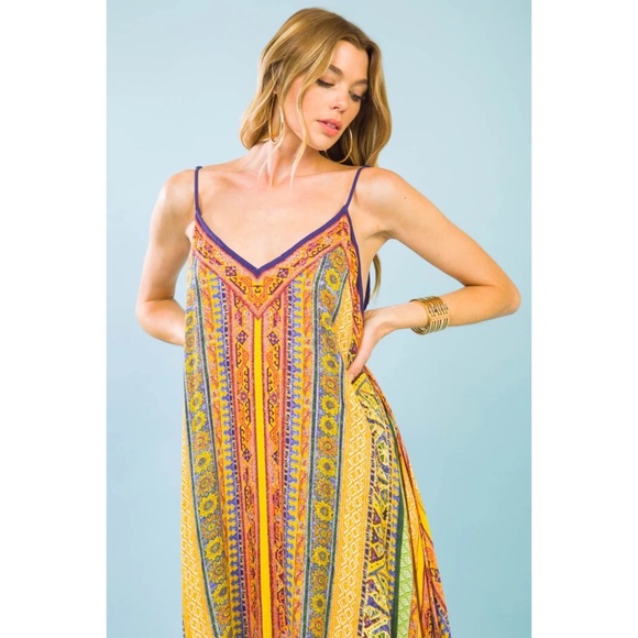 Flying Tomato Boho Print V Neck Sleeveless Hanky Hem Midi Dress - Picture 4 of 10